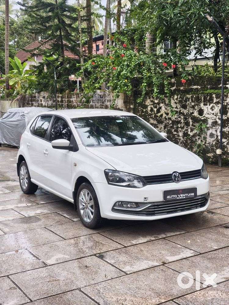 Volkswagen Polo Petrol Highline 1.2l, 2014, Petrol