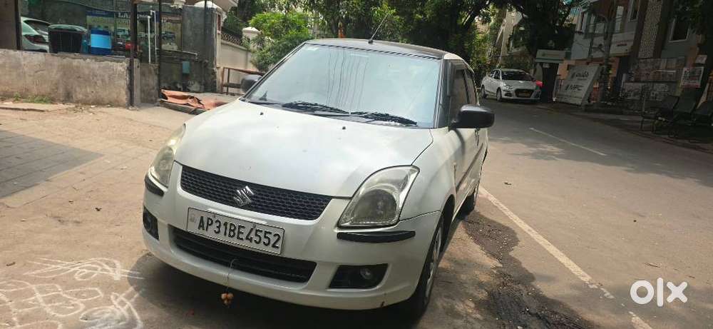 Maruti Suzuki Swift Lxi Optional-o, 2010, Petrol