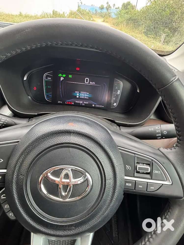 Toyota Urban Cruiser 2025 S Hybrid Aero Edition