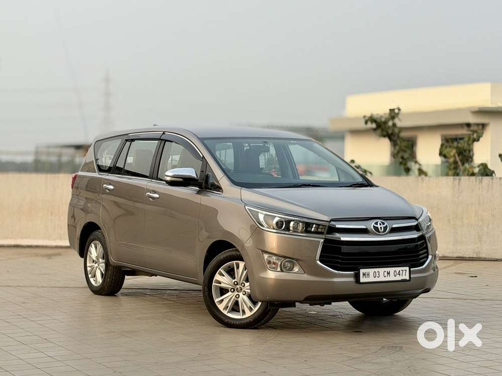 Toyota Innova Crysta 2.8z Automatic, 2016, Diesel