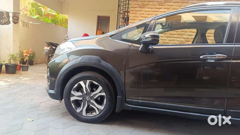 Honda Wr-v 2017 Petrol Well Maintained