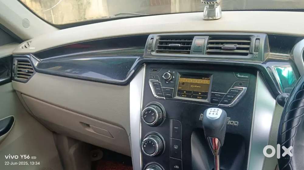 Mahindra Kuv100 Nxt 2016 Diesel 150000 Km Driven