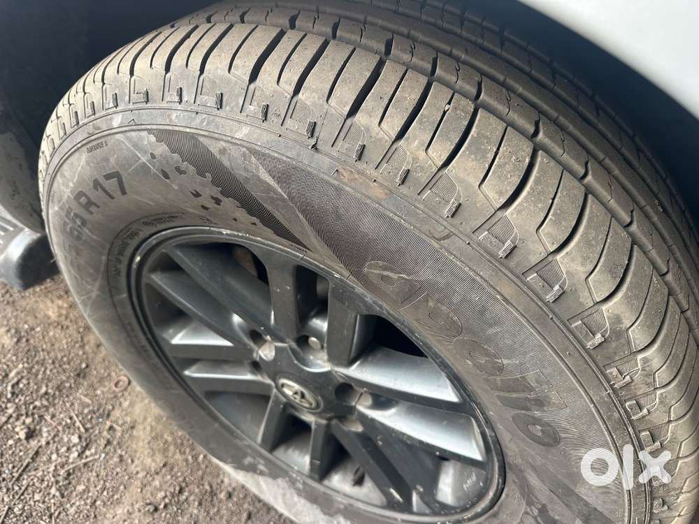 Toyota Fortuner 2011 Diesel Well Maintained