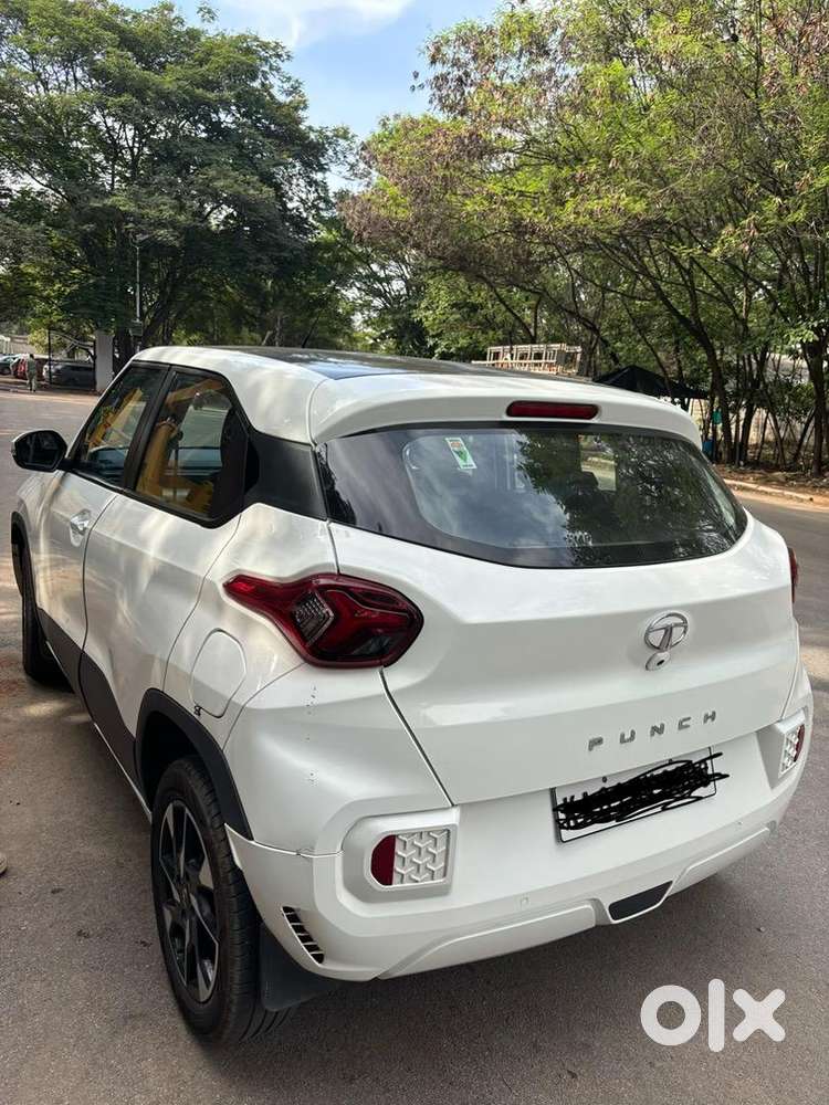Tata Punch Accomplished Amt  2022  34,500 Km  Ka Registered