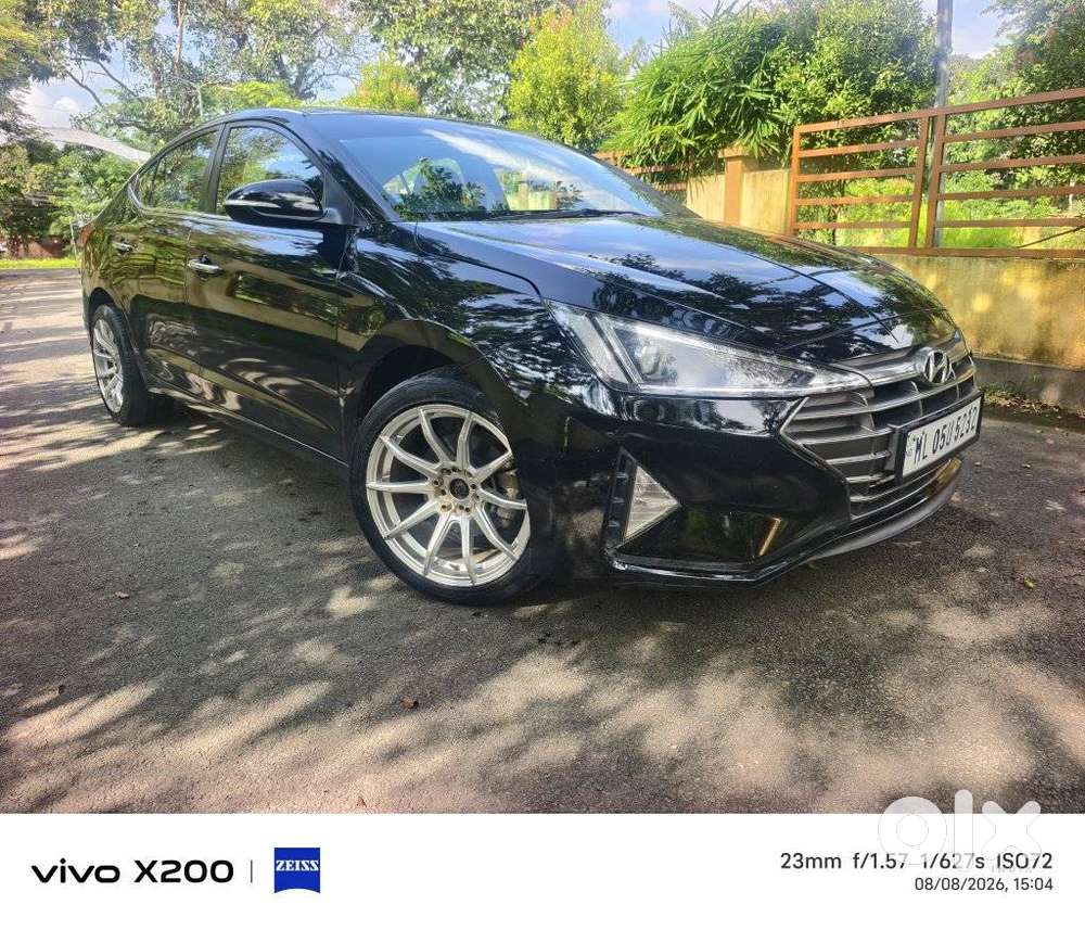 Hyundai Elantra Facelift, 2019, Petrol