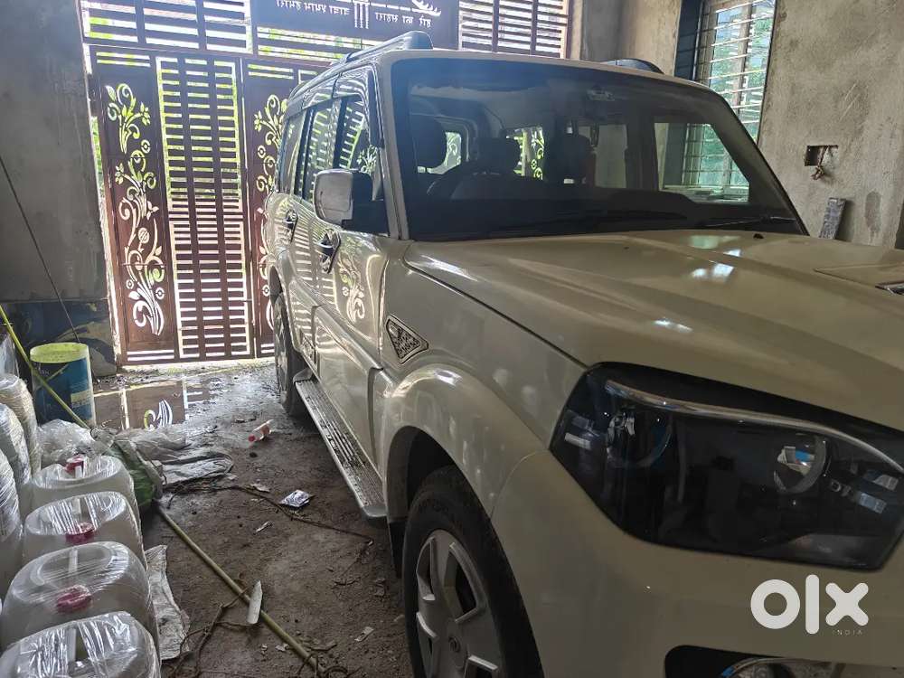 Mahindra Scorpio 2022 Diesel Well Maintained