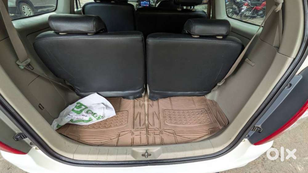 Toyota Innova 2.5 V 8 Str, 2014, Diesel