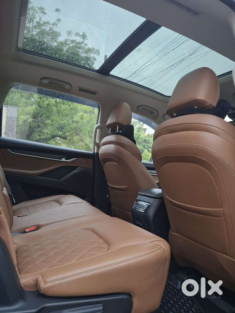 Mg Gloster Savvy 7 Seater, 2024, Diesel