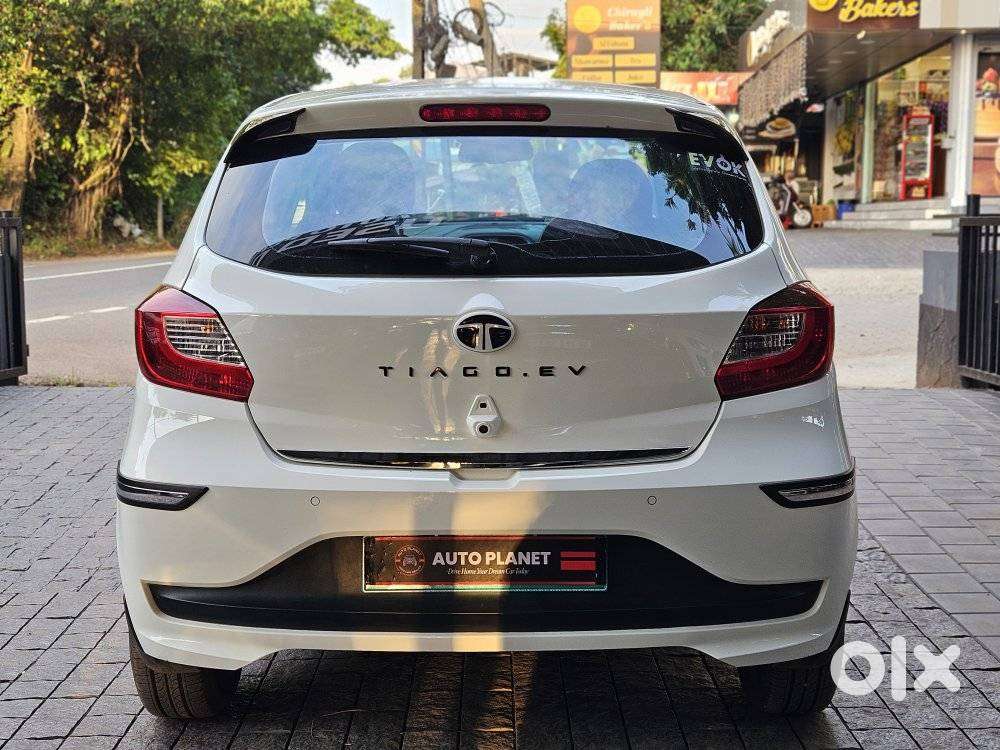 Tata Tiago Ev Xz Plus Tech Lux Lr, 2024