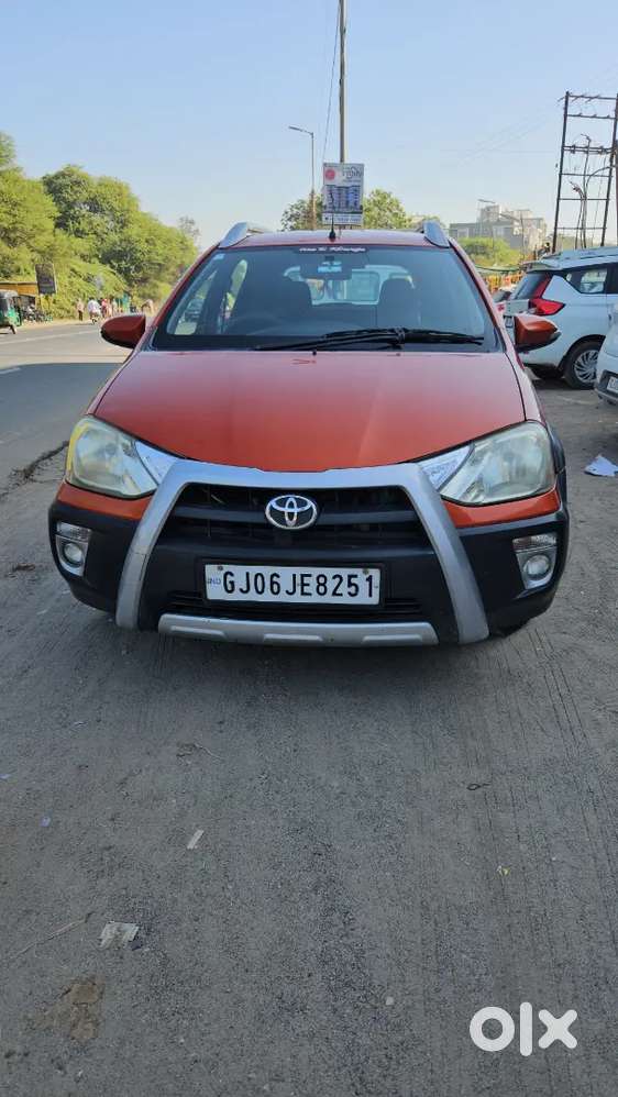 Toyota Etios Cross 2015 Diesel Well Maintained