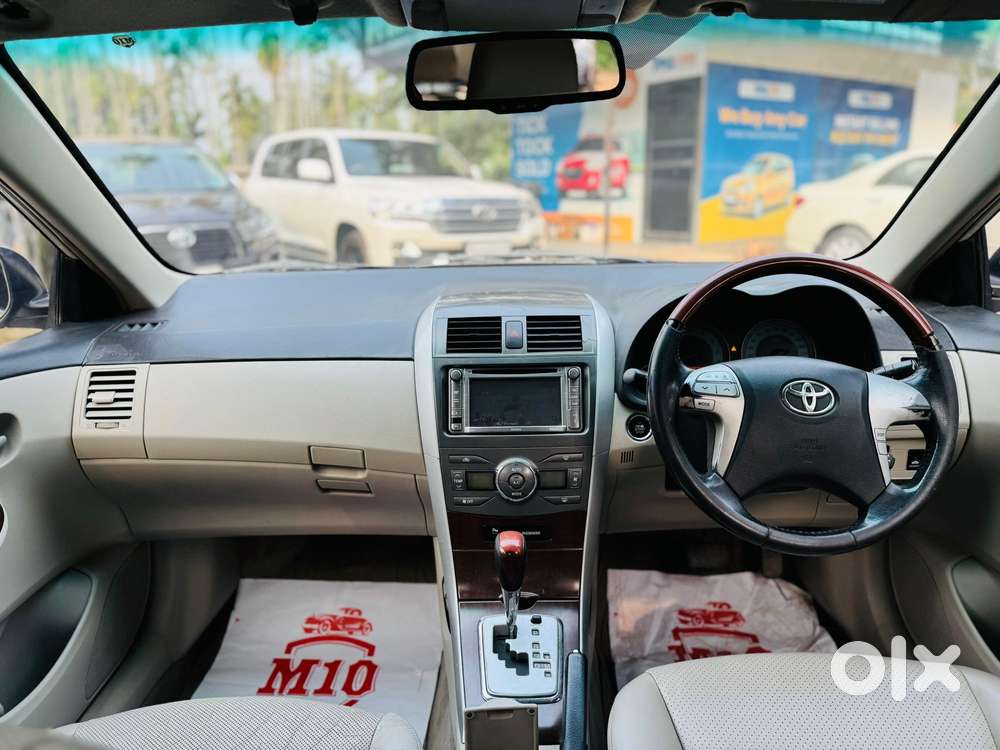 Toyota Corolla Altis Vl, 2011, Petrol