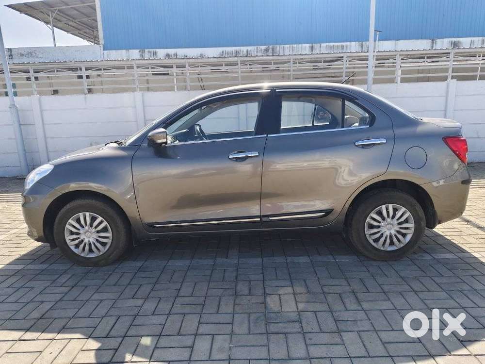 Maruti Suzuki Dzire 1.2 Vxi, 2023, Petrol