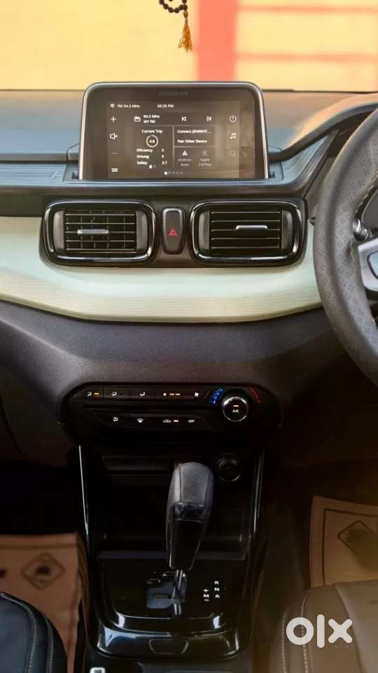 Tata Punch, 2025, Petrol