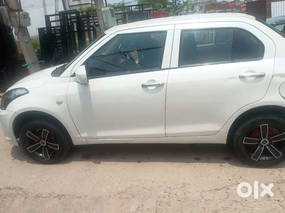 Maruti Suzuki Swift Dzire 2015 Diesel Well Maintained