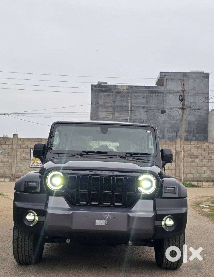 Mahindra Thar Roxx Mx5 Diesel At 2wd, 2026, Diesel