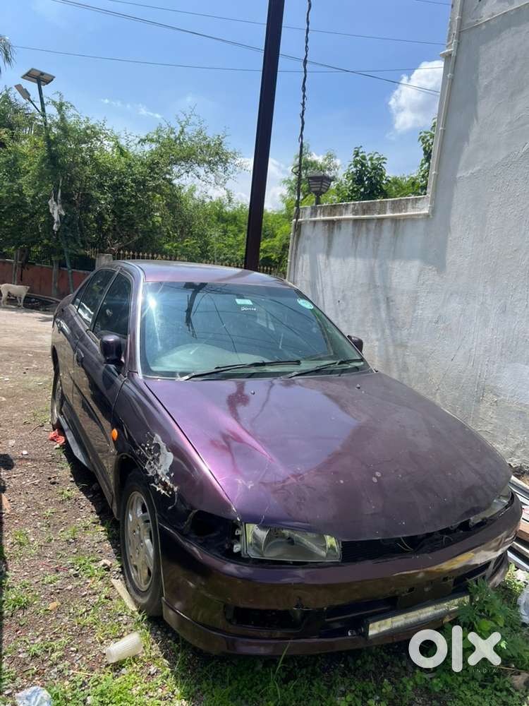 Mitsubishi Lancer Petrol 40000 Km Driven
