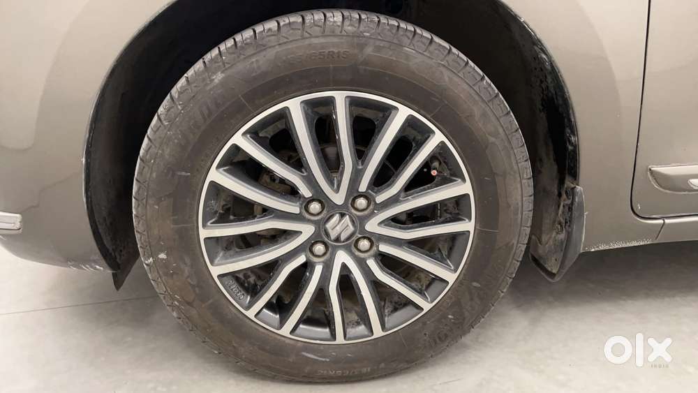Maruti Suzuki Dzire 1.2 Zxi Plus Amt, 2017, Petrol