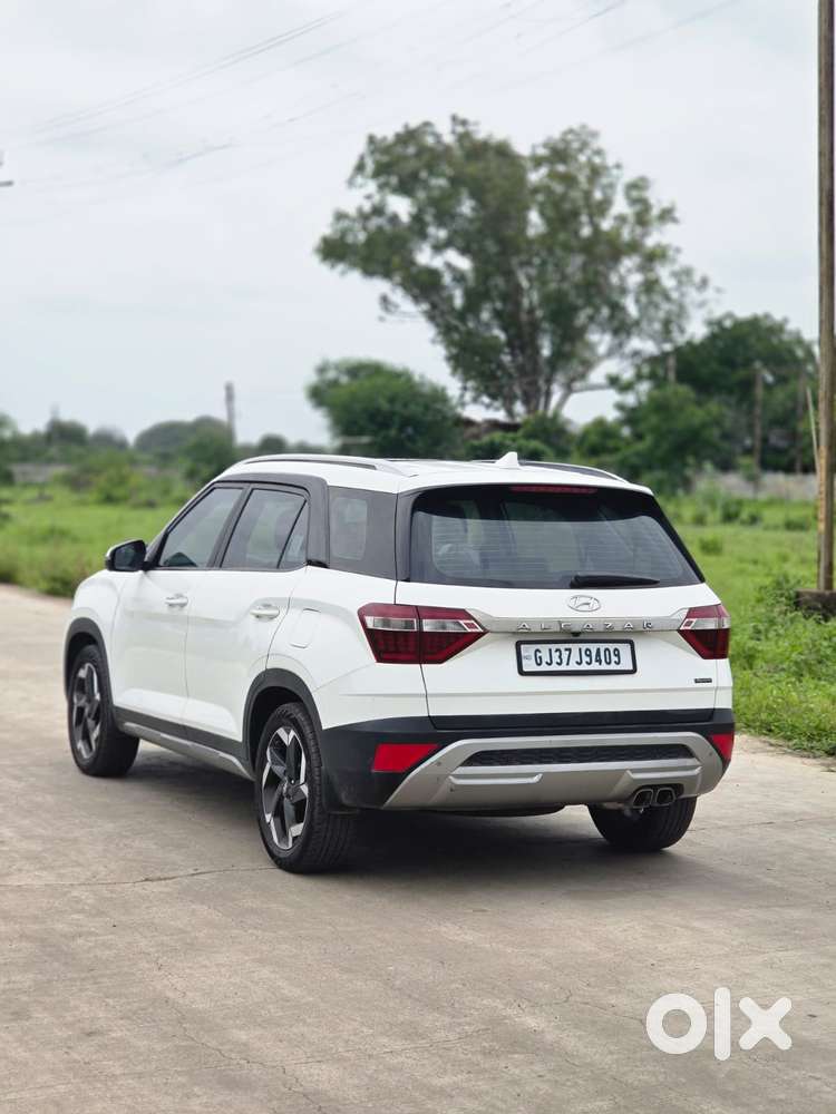 Hyundai Alcazar 1.5 Signature Diesel Mt 6 Str, 2022, Diesel