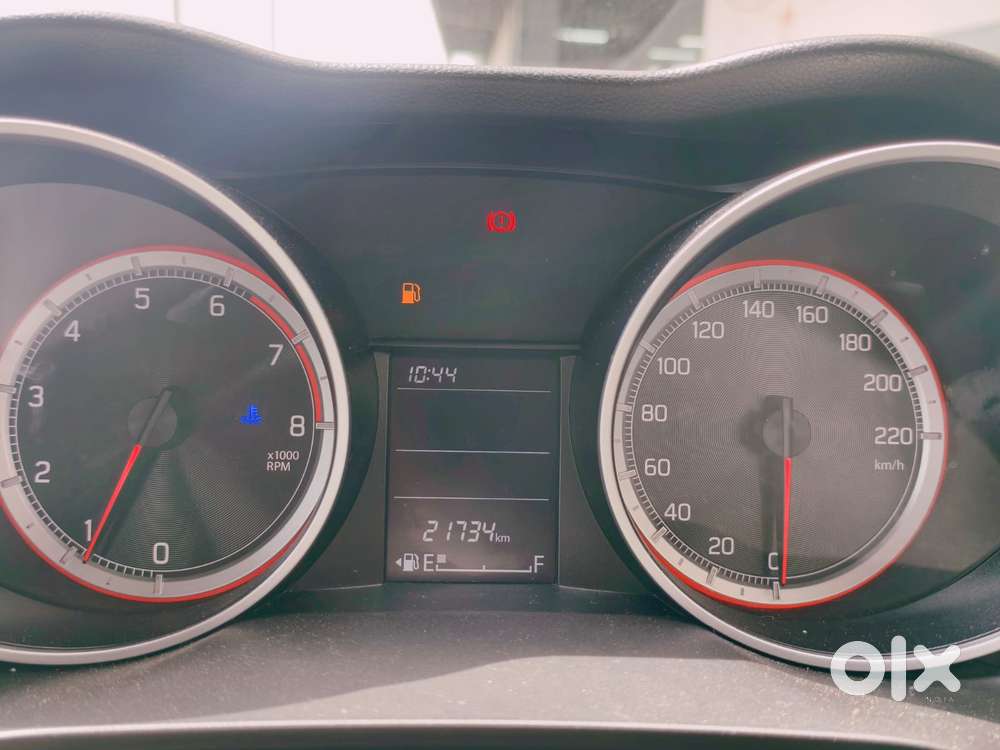 Maruti Suzuki Swift Vxi Optional, 2022, Petrol