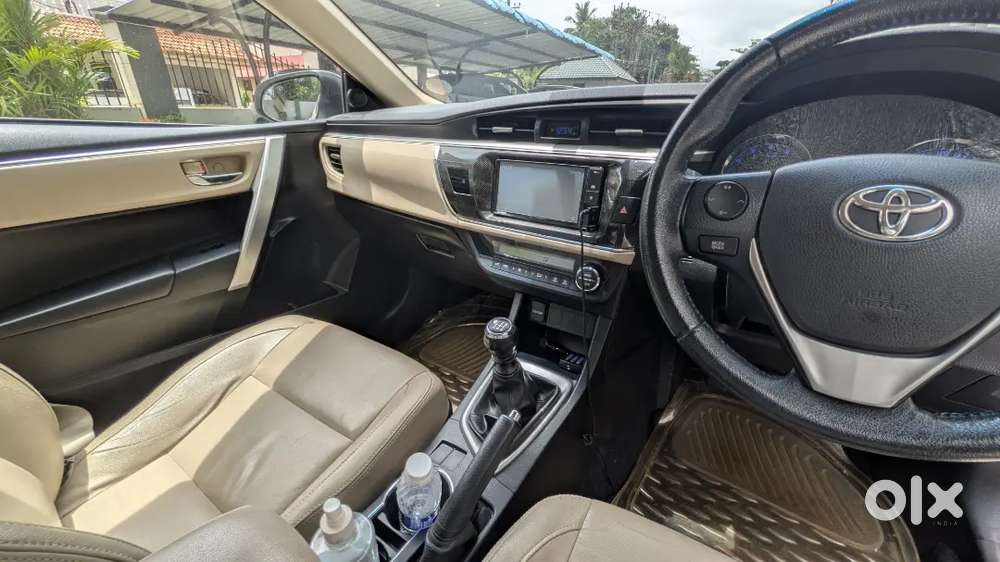 Toyota Corolla Altis 2014 Petrol Well Maintained