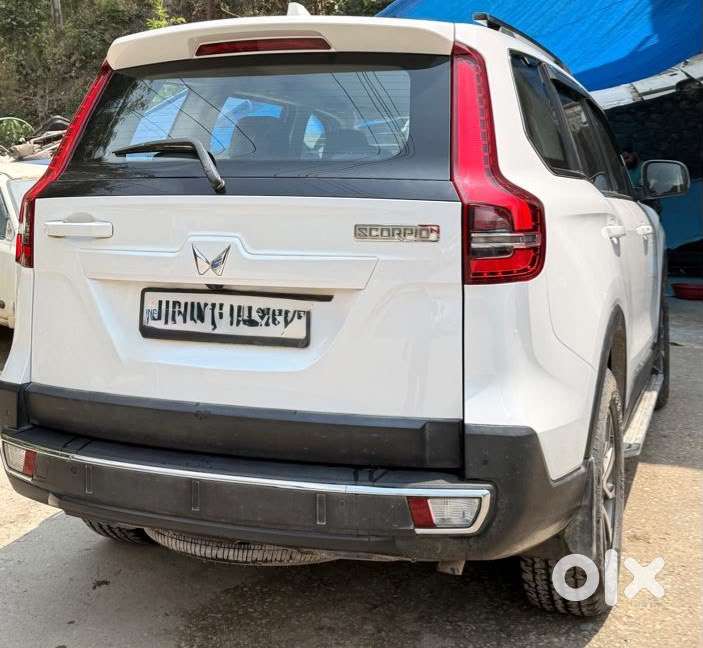 Mahindra Scorpio-n Petrol 2023