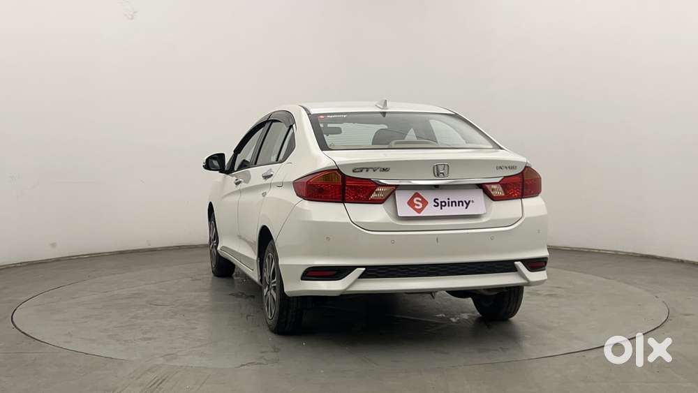 Honda City 1.5 V 4th Gen I-vtec Mt, 2022, Petrol