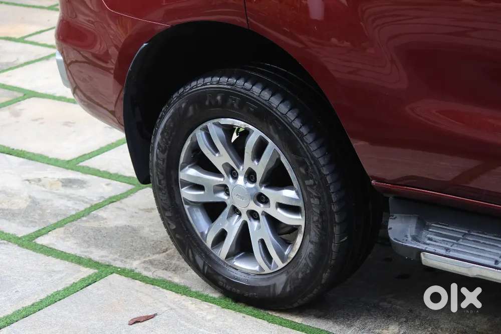 2017 Ford Endeavour 3.2 4x4 Titanium