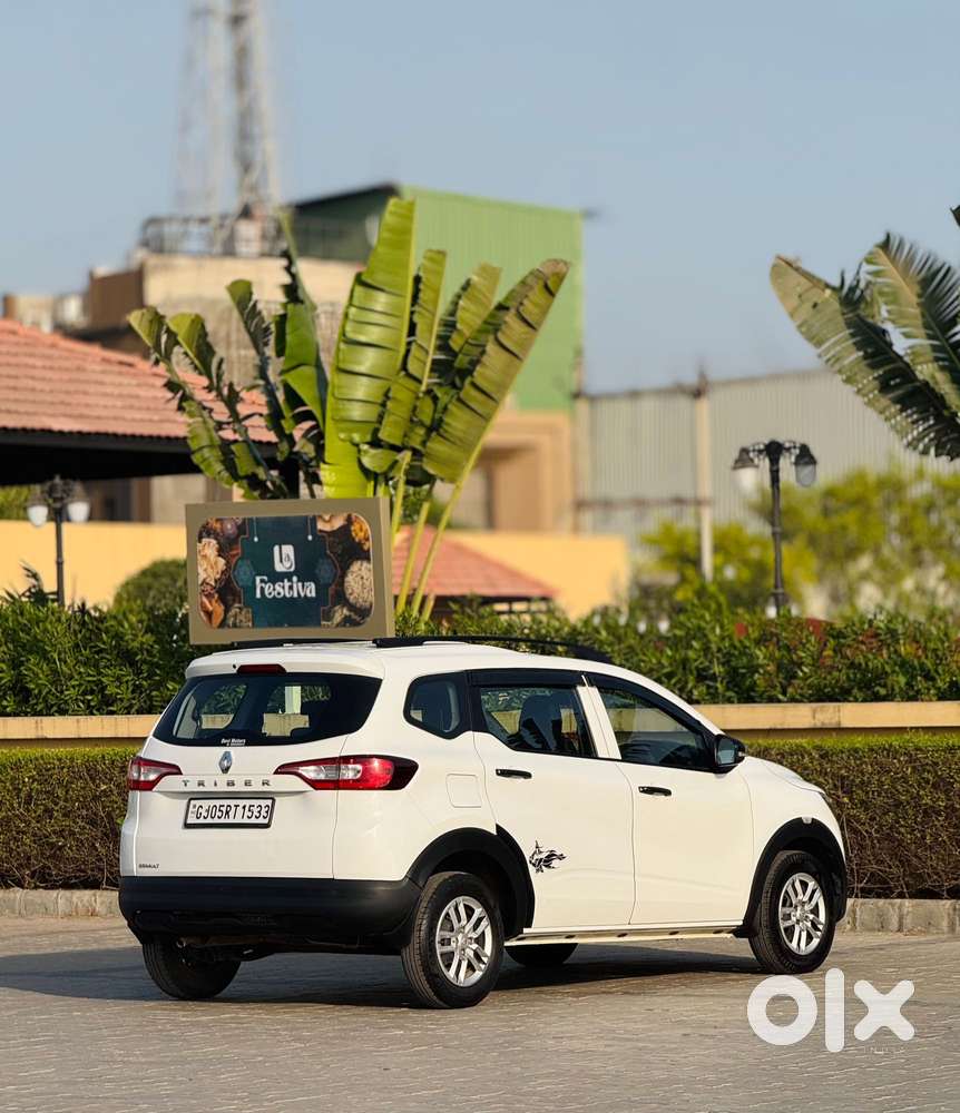 Renault Triber Rxl, 2023, Petrol