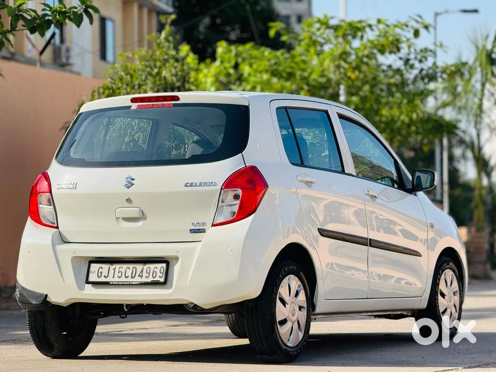 Maruti Suzuki Celerio 1.0 Vxi Ags, 2015, Petrol