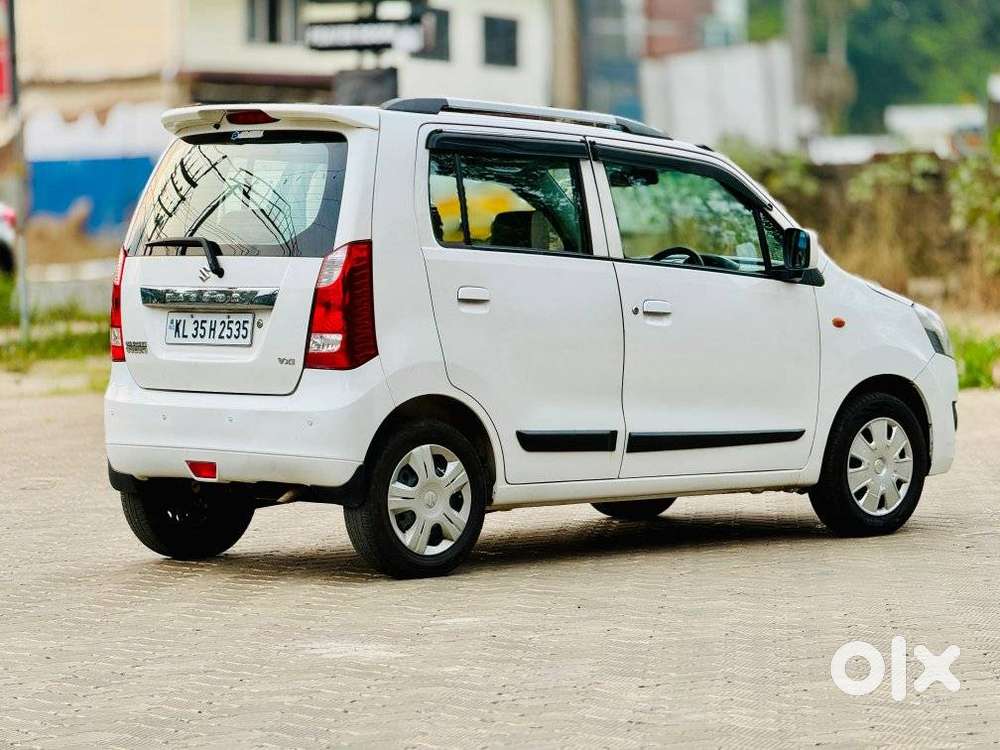 Maruti Suzuki Wagon R Vxi Optional, 2017, Petrol