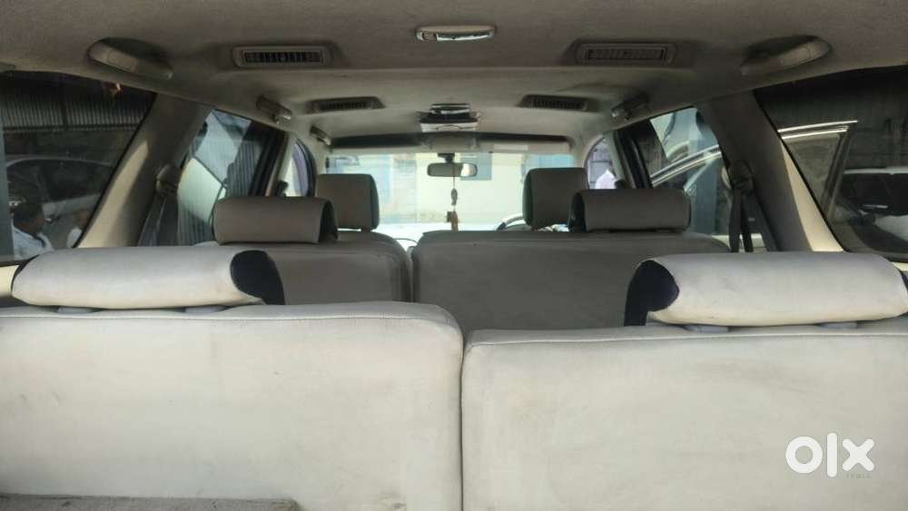 Toyota Innova 2.5 V 7 Str, 2011, Diesel