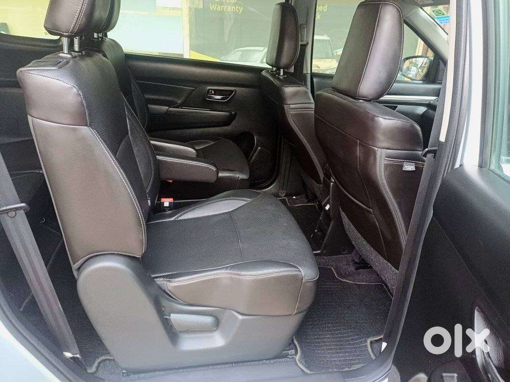 Maruti Suzuki Xl6 1.5 Alpha At, 2022, Petrol