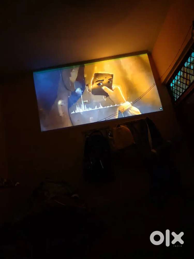 Portable Projector with 4k quality