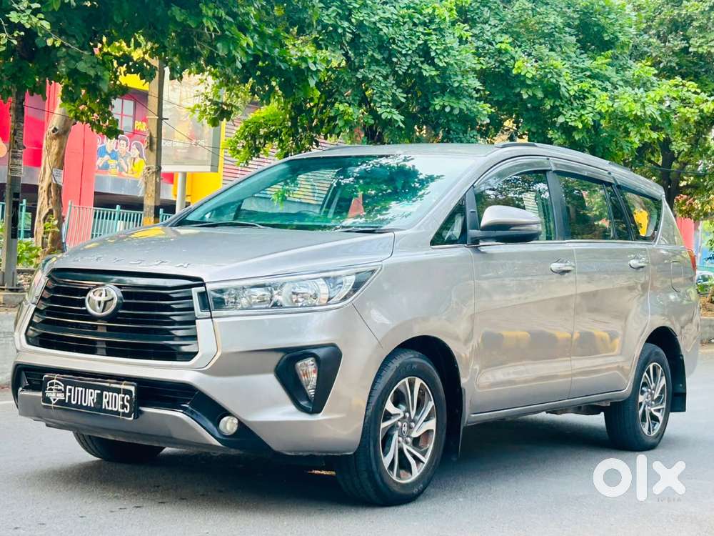 Toyota Innova Crysta [2020-ongoing] 2.4 Gx 7 Str, 2022, Diesel