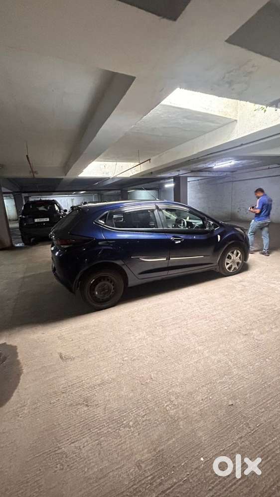 2023 Tata Altroz Diesel Manual Year