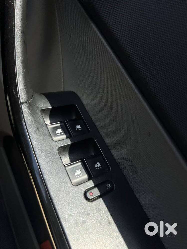 Tata Tiago 1.05 Revotorq Xe Option, 2017, Petrol