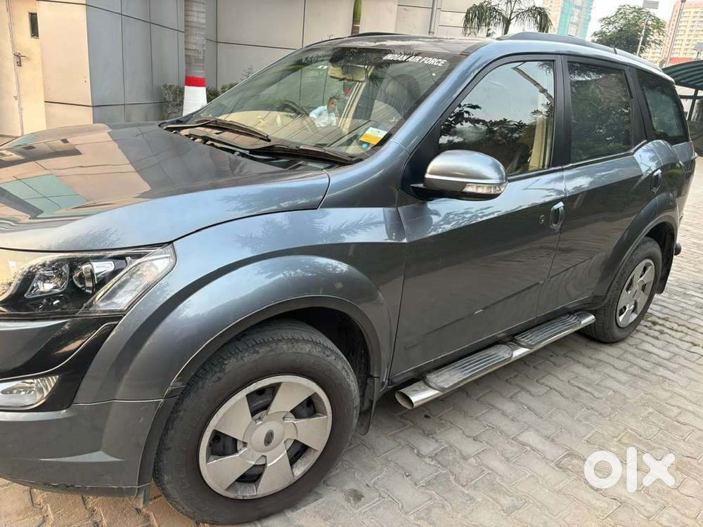Mahindra Xuv500 Diesel 2015 Owned By Defence Officer In Excellent Con