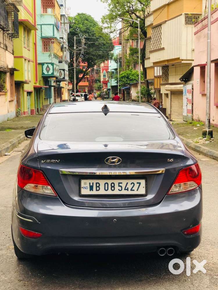 Hyundai Verna Petrol 2014