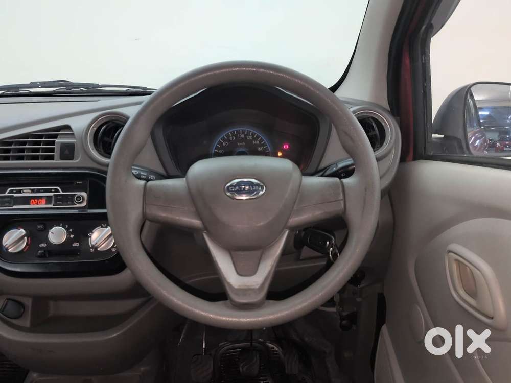 Datsun Redigo T Option, 2016, Petrol