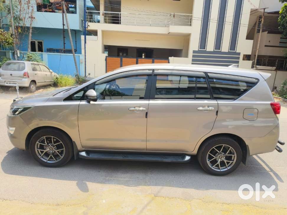 Toyota Innova Crysta 2.4 Vx Mt 8s, 2018, Diesel