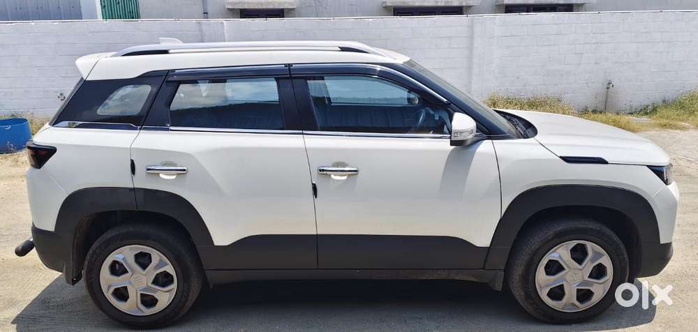 Maruti Suzuki Brezza, 2025, Petrol