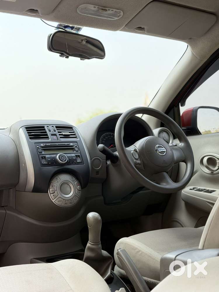 Nissan Sunny Xv, 2014, Petrol