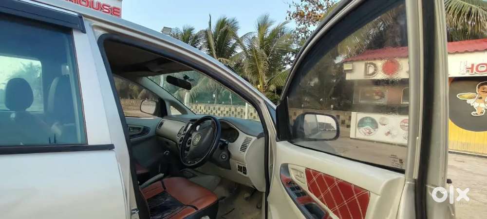 Toyota Innova Diesel 2011