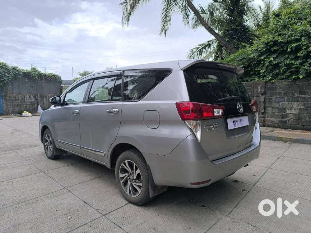 Toyota Innova Crysta 2.4 G Mt, 2024, Diesel