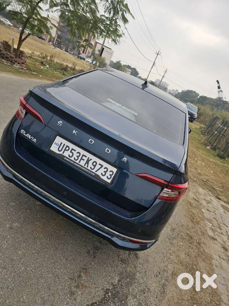 Skoda Slavia 2025 Petrol 23500 Km Driven