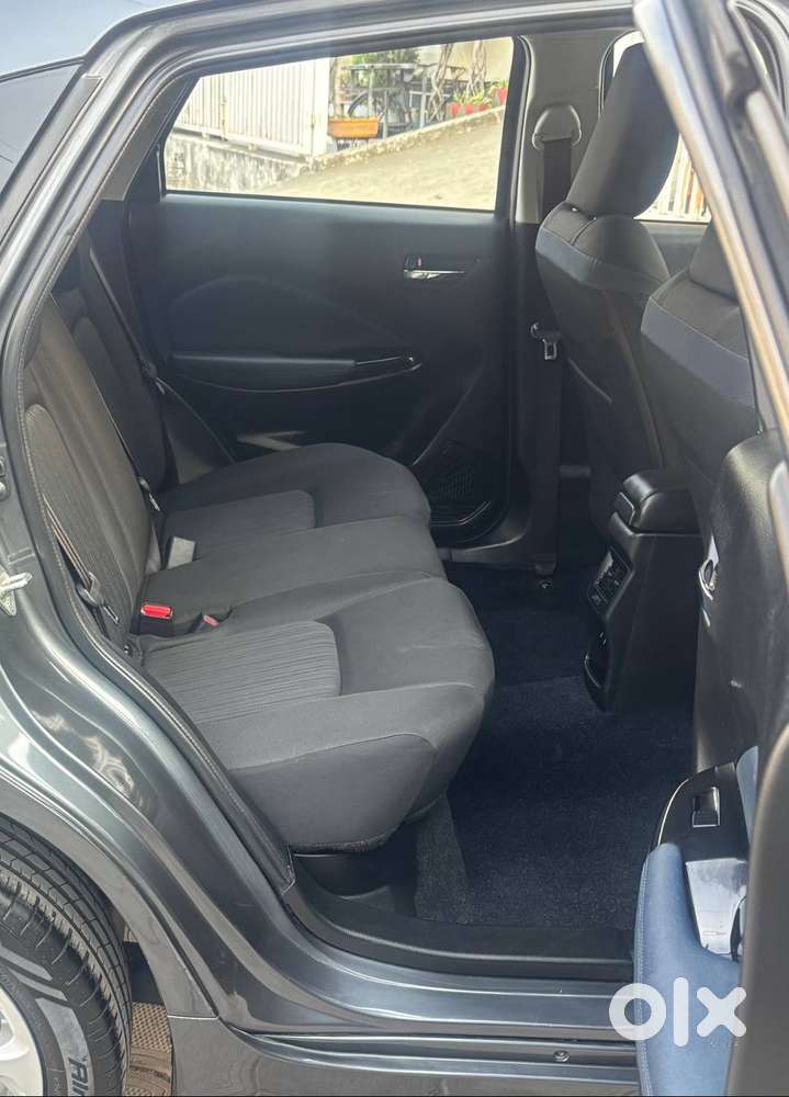 Maruti Suzuki Baleno Zeta Ags 2025, 14800 Kms Chandigarh Registration.