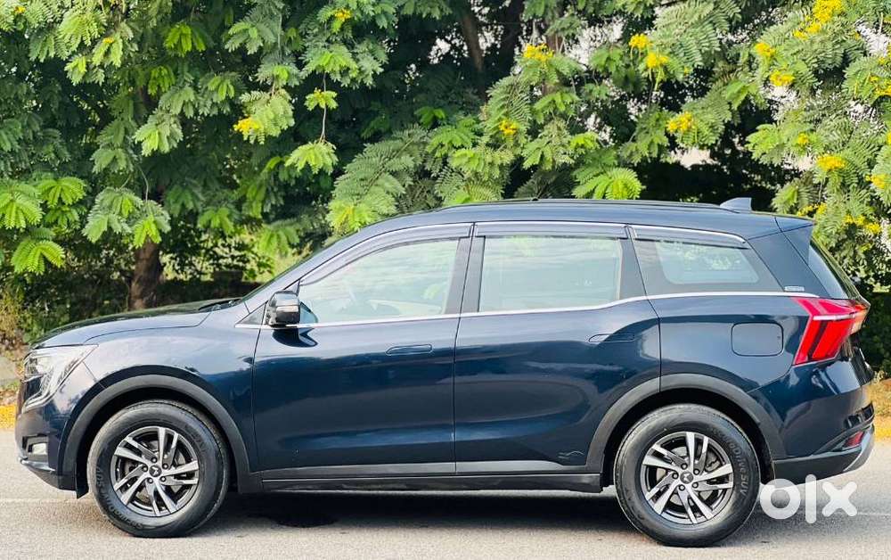 Mahindra Xuv700 2.2 Ax 5 Diesel At 7 Str, 2023, Diesel