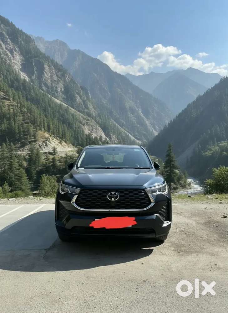 Toyota Innova Hycross 2025 Petrol 20000 Km Driven