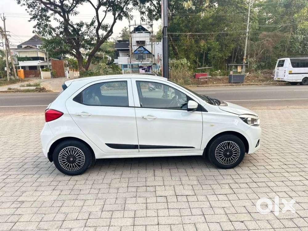 Tata Tiago 1.05 Revotorq Xt, 2016, Petrol