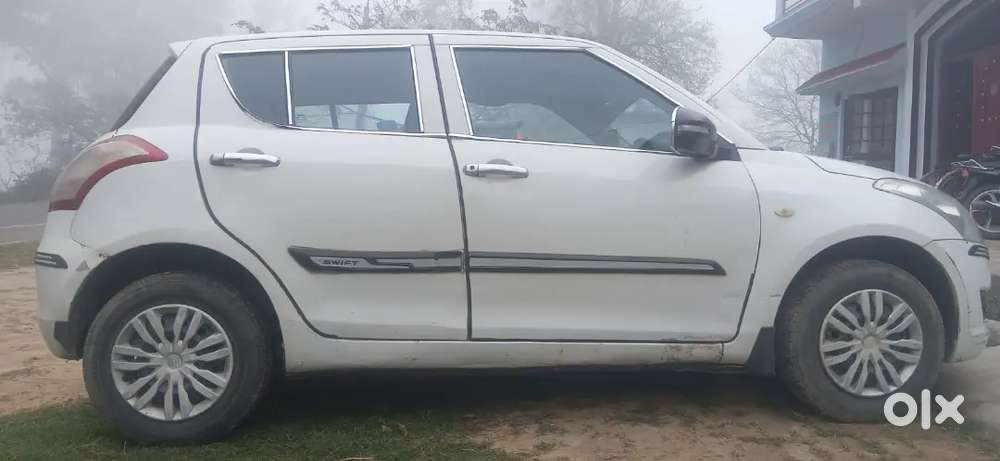 Swift Car Diesel M 2011 Model October Month Ki